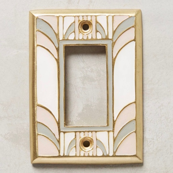 Anthropologie Outlet Cover - Picture 1 of 2